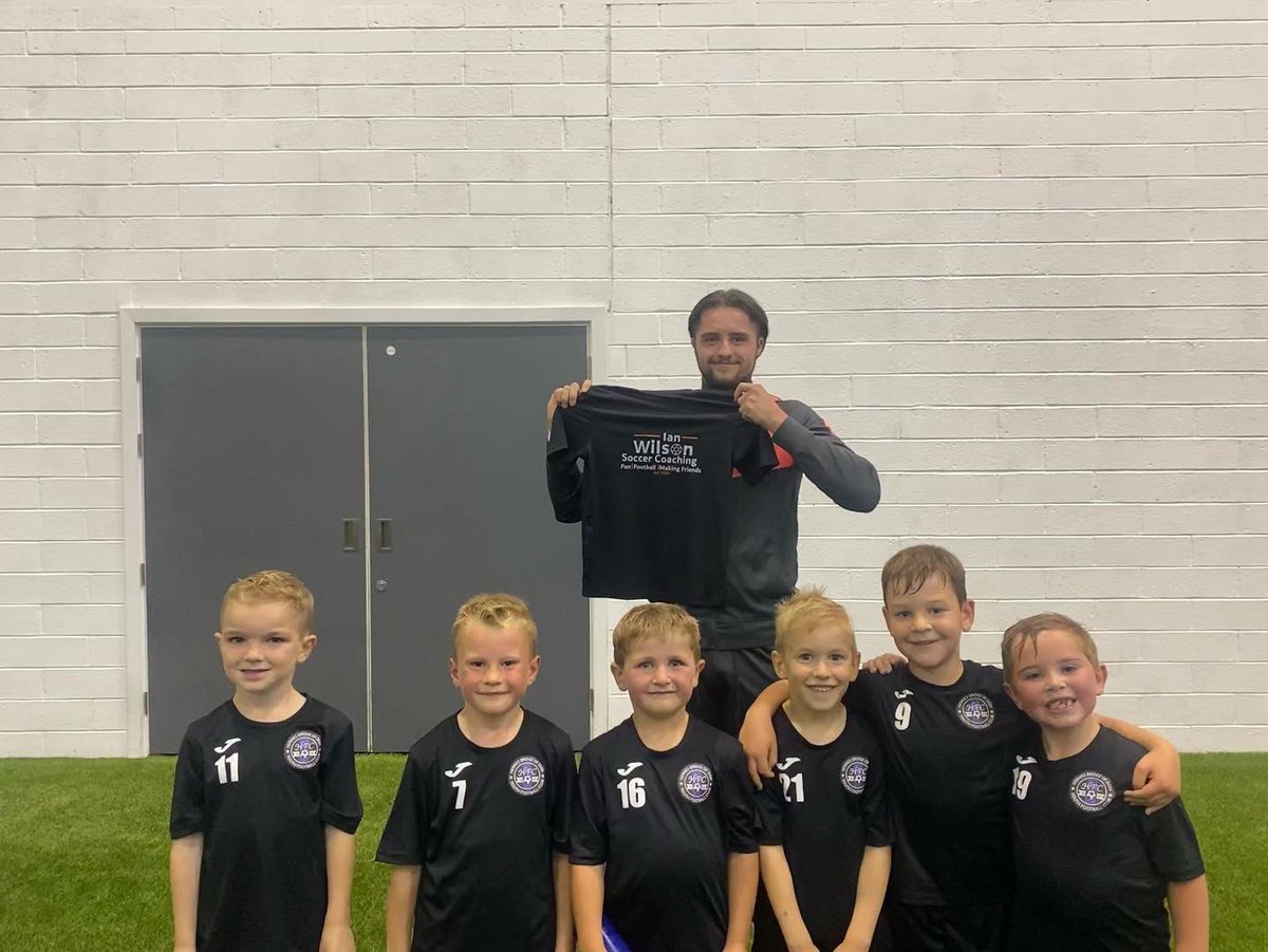 IWSC are extremely pleased to announce that we are sponsoring Hermes 2016s training wear. This was something the business has always looked to do, along with coaching we are always looking for ways to help support children play football within Aberdeen.