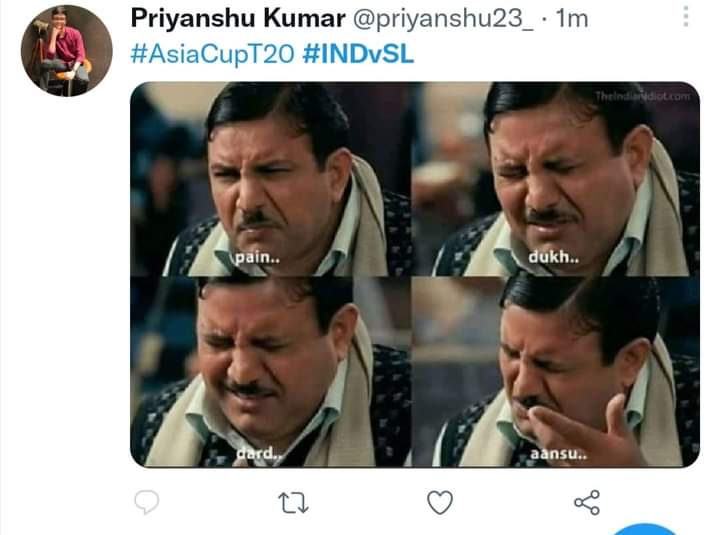 FaisalUtk's tweet photo. Indian fans right now 😅😅 https://t.co/4tbzpZpYp2