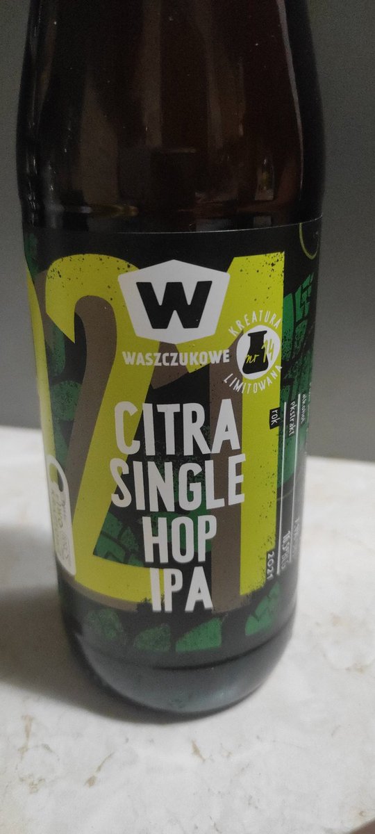 BojanowskiMarek's tweet photo. #128
🍺 Kreatura Nr 14: Citra Single Hop IPA
🇵🇱 Waszczukowe
IPA
Alk. 7.1%
Ekst.wag. 16.5
3.5/5
#craftbeer #polishbeer #IPA #piwokraftowe #Citra #browar #waszczukowe #beerpics #wroclaw @BrowarW https://t.co/30pQIuNfST