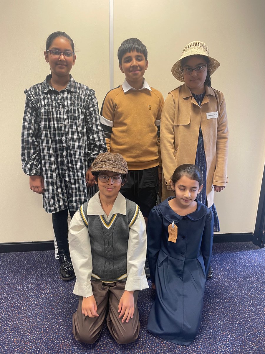 olive_bolton's tweet photo. Our Year 6 #Evacuees are ready to be billeted #WorldWar2 #History #Knowledge #BackInHistory #Ambition #LoveLearning #DressUp #SchoolTrips #LearningHooks #Enthusiasm #ParentPartnership #Creativity #WeAreStar https://t.co/UO6ULGM1LP