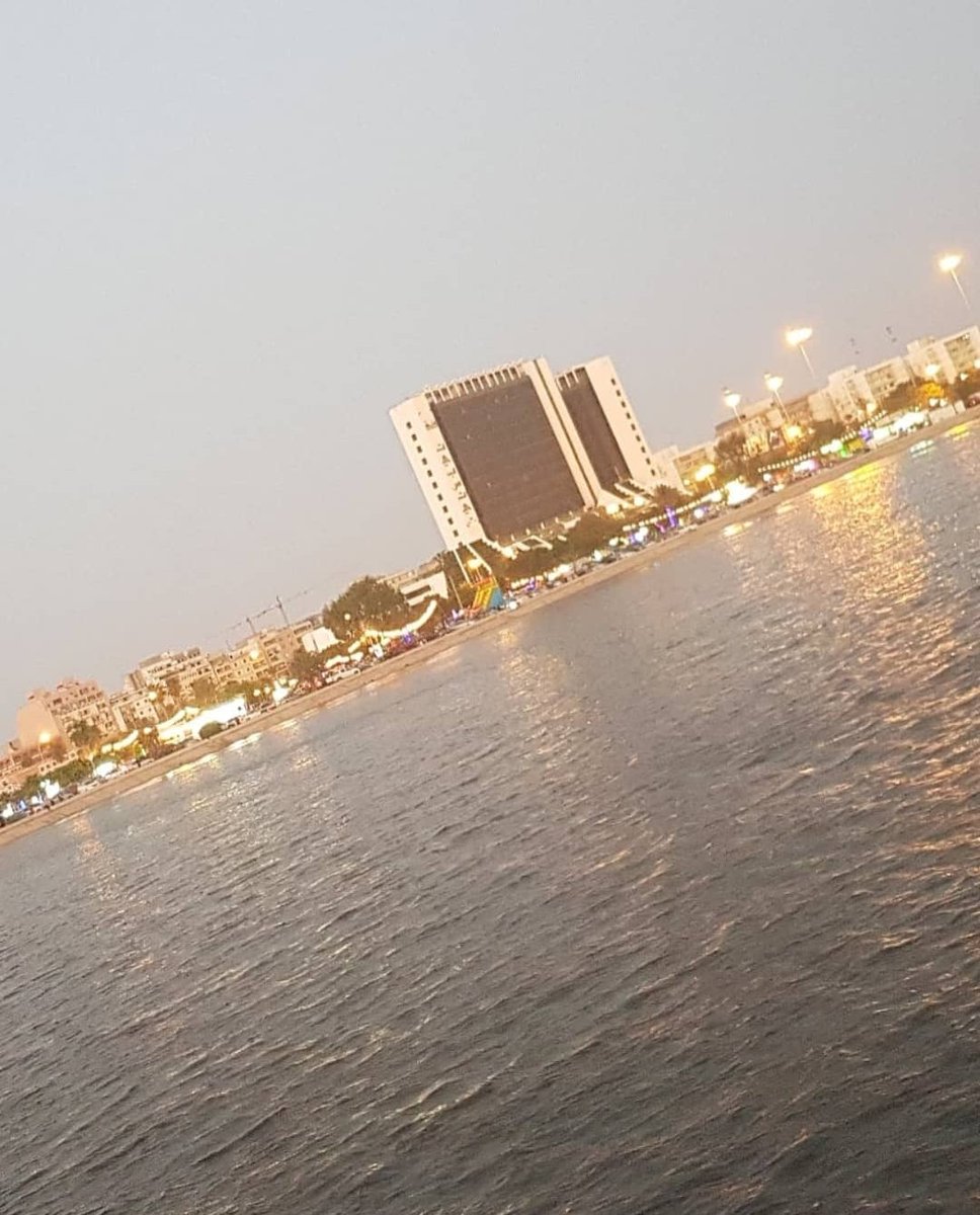 fatmatarhonii's tweet photo. بنغازي تصويري 
الشمس أجمل جميل جدآ
#ليبيا #بنغازي #مدنية #تيبستي 
#libya #benghazi #taswiriun #madania #tybsty https://t.co/mRP88rXxS3