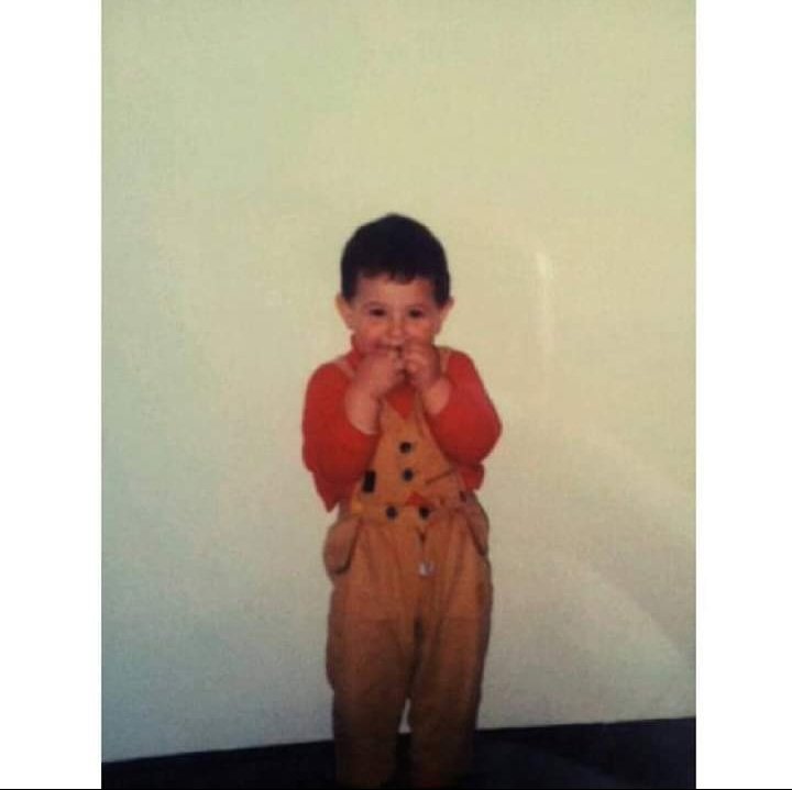 alvarosanzero's tweet photo. @AlejandroSanz ♥

Este niño cumple su primer cuarto de siglo en 3 semanas.

#SoyChallenge
#SonoChallenge https://t.co/hCDuAu0uvN