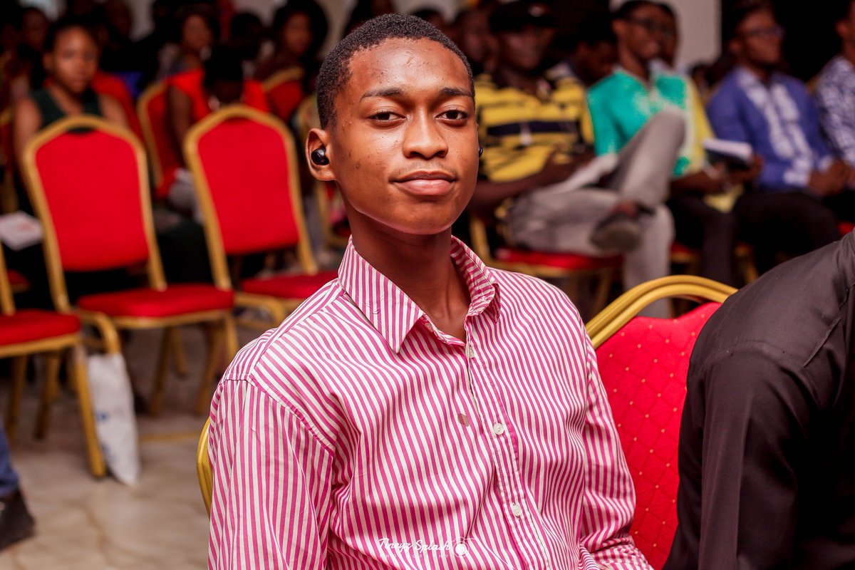KNUgochukwu's tweet photo. I don't have it all  figured out it before I start, I figure it out as I go higher 💪💪💪

🤍Don't wait to be the best before you start🗣️

#ferdinandtutorials
#smartconference https://t.co/mi0n4GIz1A