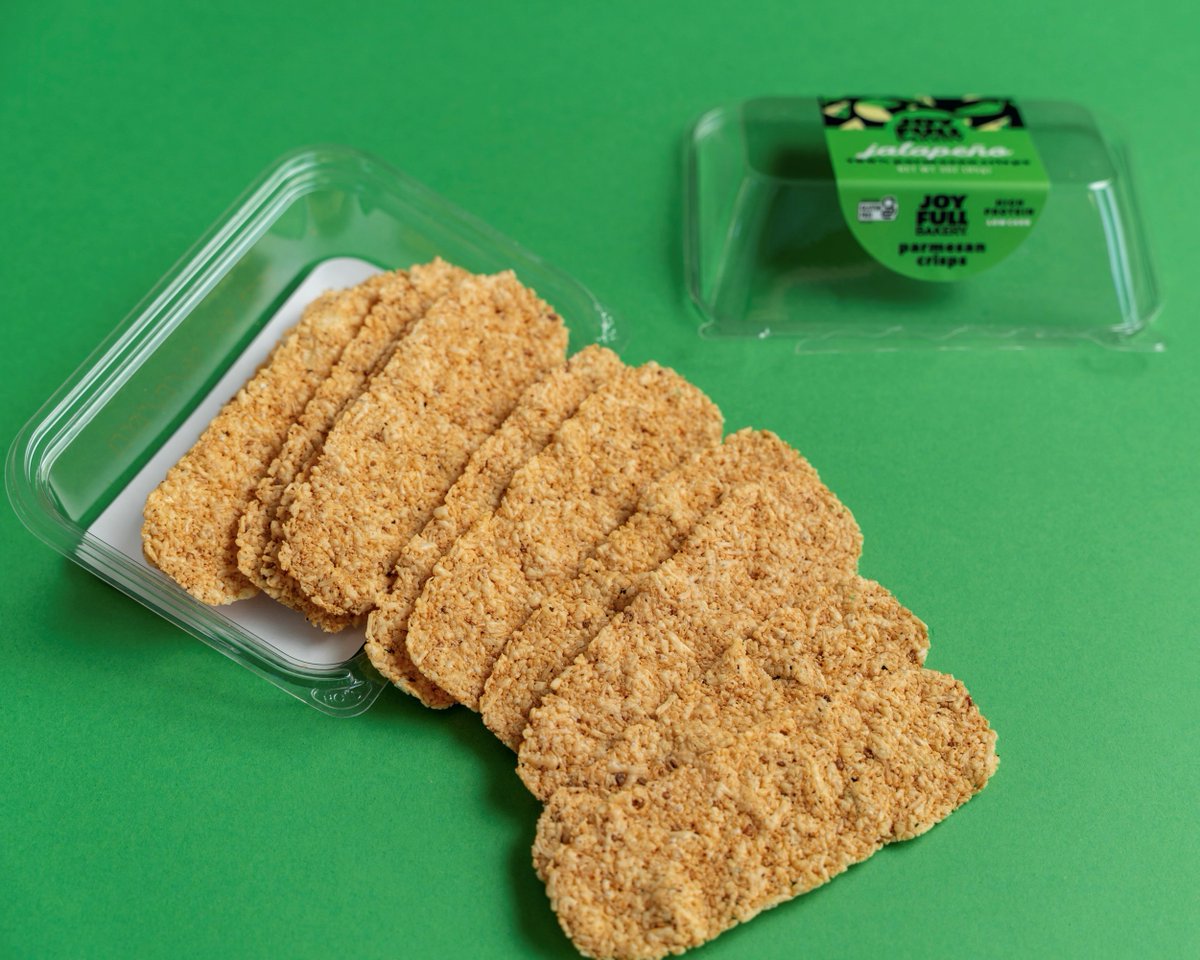 Have you tried our Jalapeño Parmesan Crisps yet? It has just enough heat to warm your tastebuds and keep you craving more!