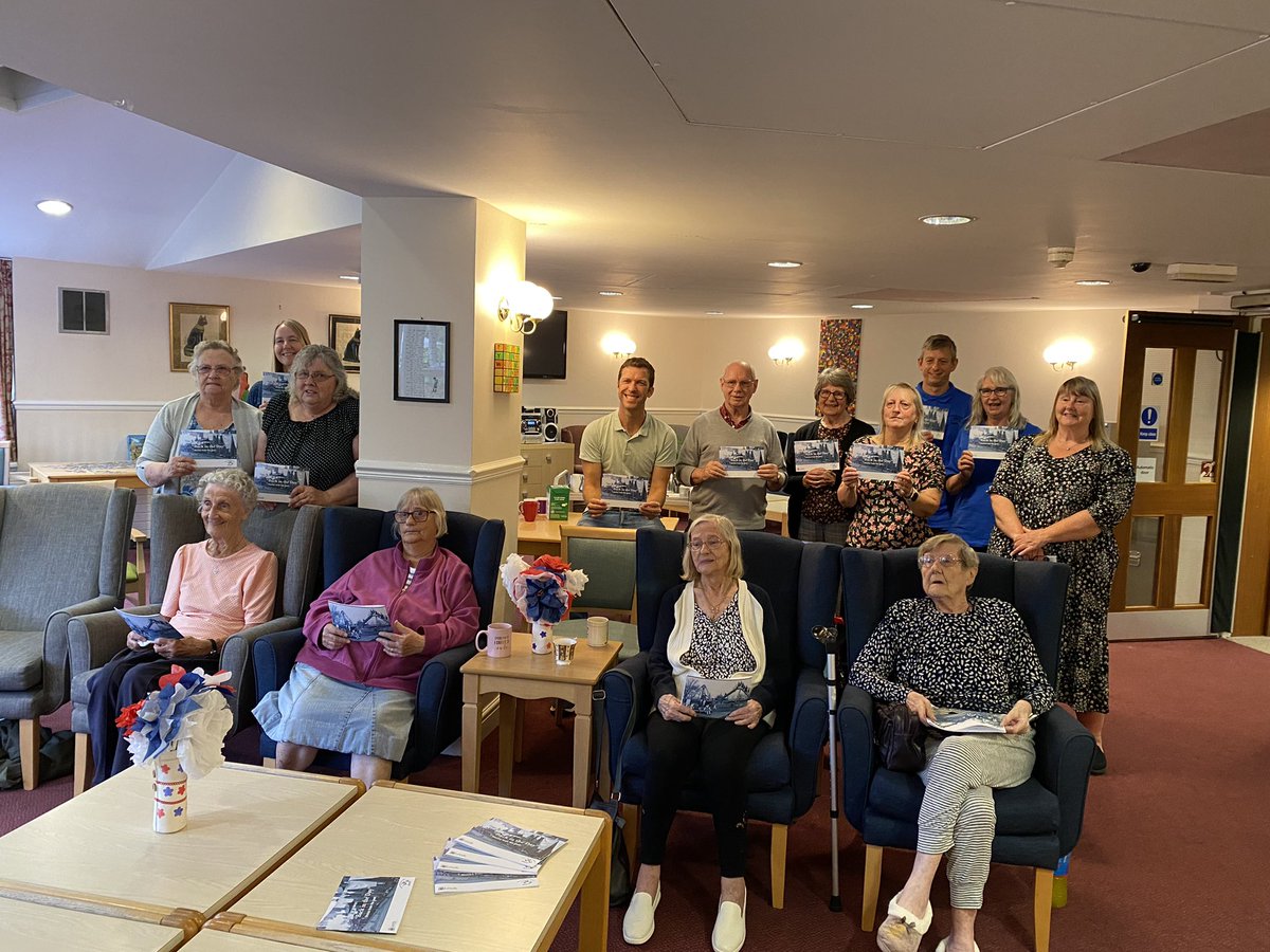 ABCDinleeds's tweet photo. Celebrating the launch of “Back in the Day” booklet today, created by the residents of Cardinal Court who have shared their stories and memories of Beeston. Looking forward to part 2! Thanks @BAFFLeeds BAFFLeeds #ABCDLeeds for inviting us! #assetbasedapproaches #everyonehasgifts https://t.co/oG2piDfGj6