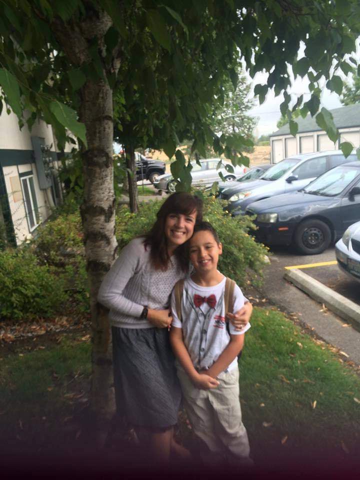 curiouslymadph1's tweet photo. π₯Ή #firstdayofschool #firstdayofschool2022 #junior #TimeFlies #boymom #love https://t.co/jGA5mO1Xkl