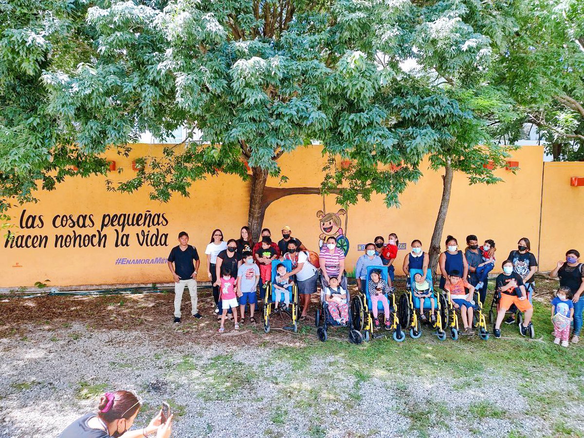 Enamora_Merida's tweet photo. Las cosas pequeñas hacen nohoch la vida.

Nuestro respeto y admiración a #fundacionteleton por elevar la calidad de vida de las personas con discapacidad, autismo y cáncer, promoviendo su plena inclusión, gracias al @CRITYucatan por el amor con el que trabajan cada día. https://t.co/exubK10PqN