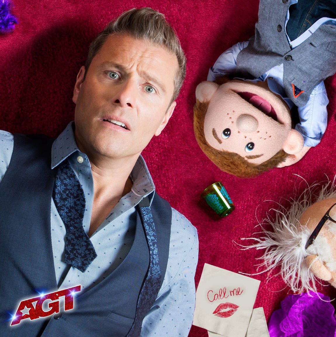 HiNOTEiT's tweet photo. because what's better than 1 accent? 2. get your personalized video from @paulzerdin &amp; gordon here 👉 https://t.co/81tDbEa3Z3 #paulzerdin #HiNOTE https://t.co/Vm8x3qojDf