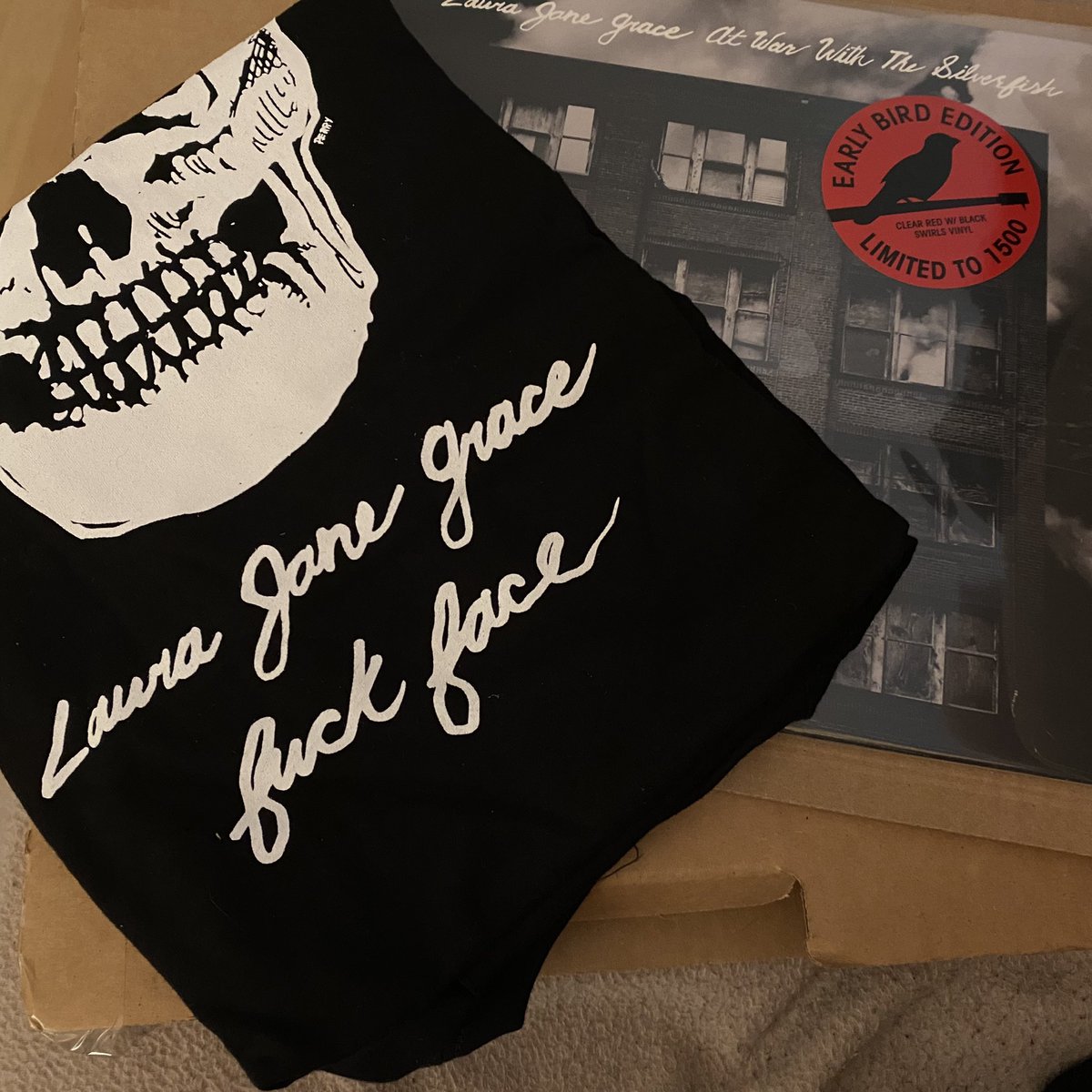mlirhar's tweet photo. Just under a year later, I finally got my awesome @LauraJaneGrace shirt and vinyl. https://t.co/P1Z7isDeGp
