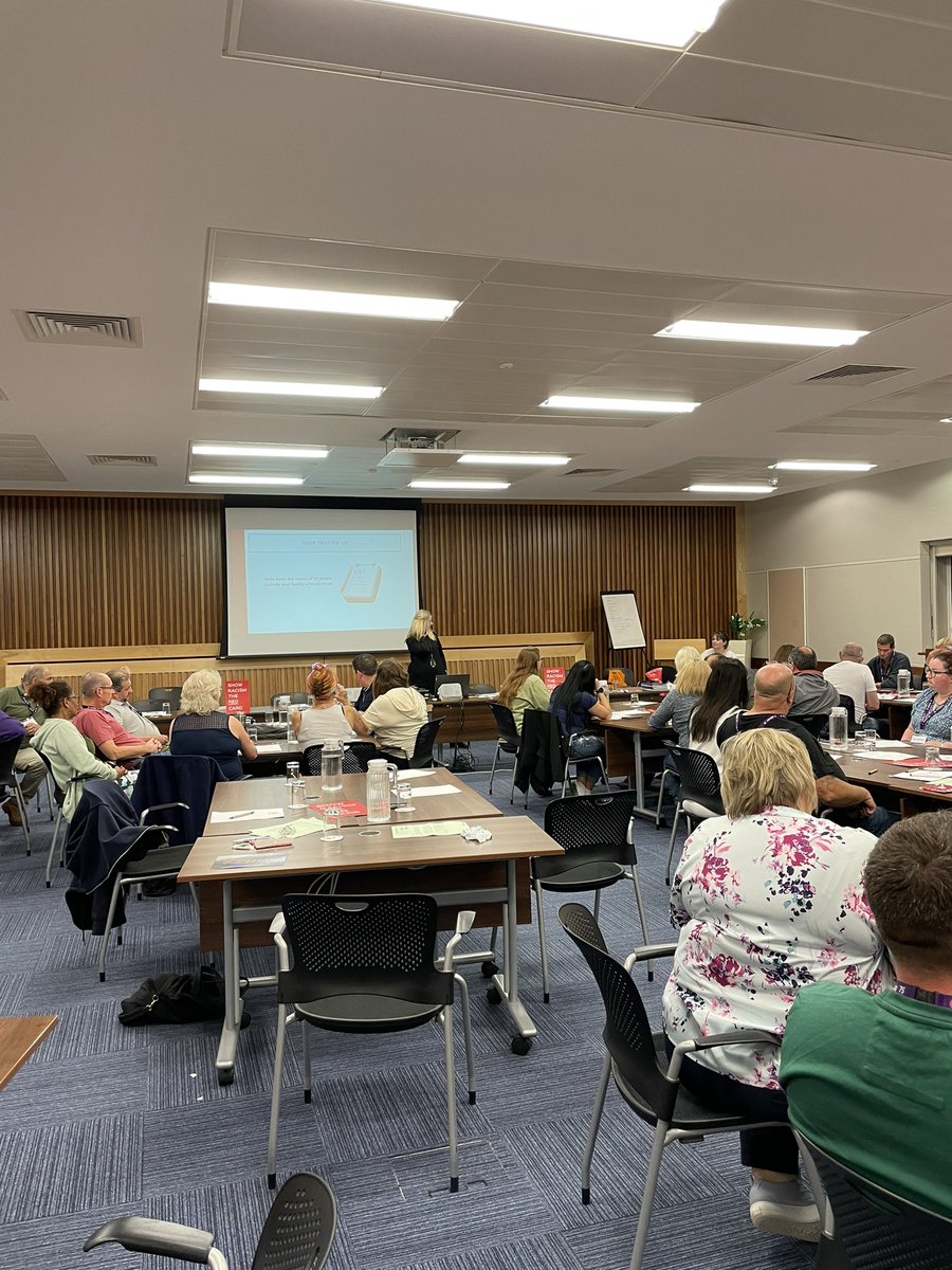 <a href="/SRTRC_England/">Show Racism the Red Card</a> <a href="/UsdawUnion/">UsdawUnion</a> Fantastic educational workshop for #Usdaw Reps at First Series Summer School and delivered by Kate and April from #ShowRacismTheRedCard Changing hearts and minds. Be a proud anti-racist. Be the difference. #WRD22