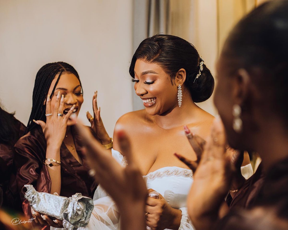 sinmipe's tweet photo. I shot at a wedding, 💍 🥂 

Here are a few of the images.
Book my business brand . 

Follow me on instagram to see more of my commercial work. 
https://t.co/zJwDmkdDYQ

#photography #weddingphotography https://t.co/FIg7JHJ2S5