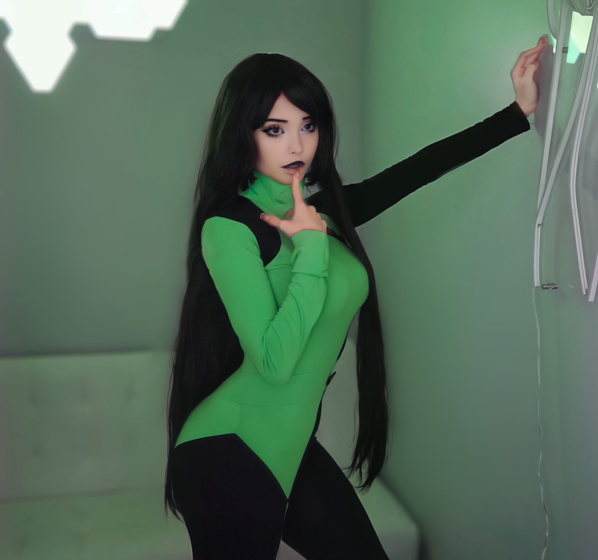 Unseen Lauren Burch Photos Surface: The Internet Is Going Wild! - 30jpvja