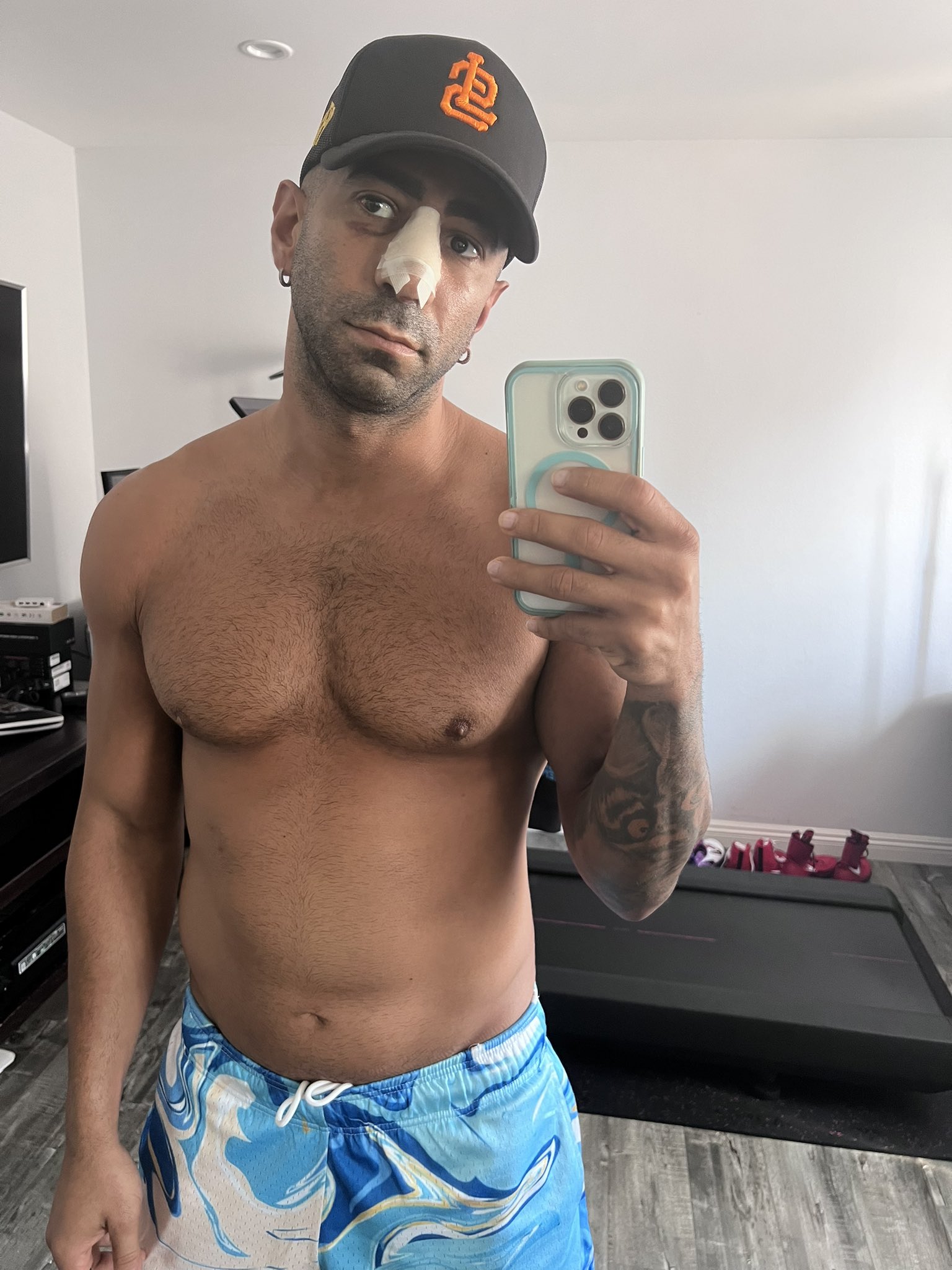 fousey on Twitter: "THIS CHAPTER IS CALLED: “PAIN” https://t.co