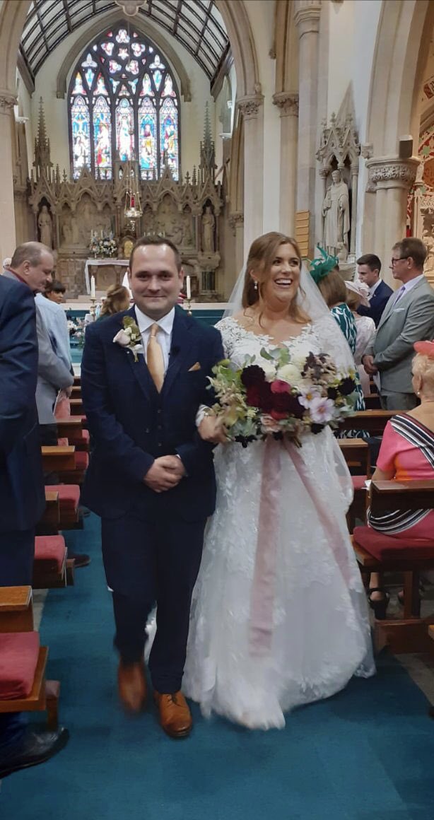 MLeardly's tweet photo. Reader, I married him @hazriley https://t.co/3PGg6VgkiQ