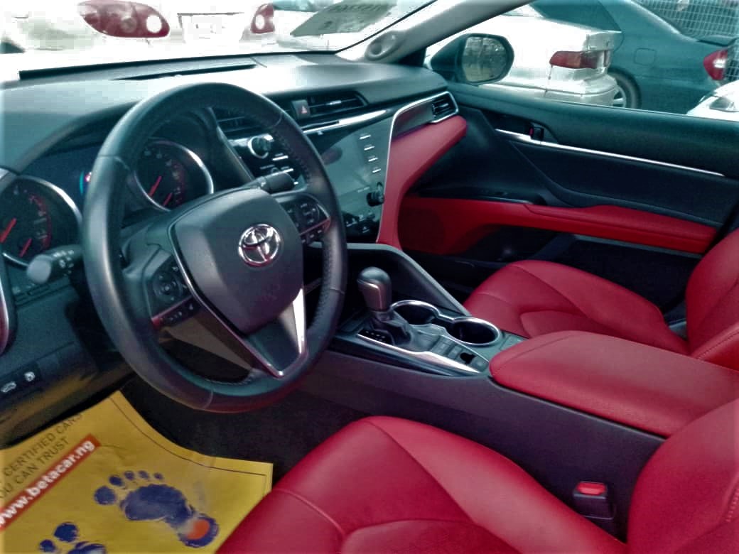 ObuleAutoLtd's tweet image. DISCOVER THE NATURE AT THE MOMENT .... IT'S SOMETHING HOOOOGE.... #obuleautogloballtd 
#september2022... NewMonth
#JUST LANDING RIGHT NOW ... GRAB THIS NOW .... Your Dream Car...   
#Fastest Finger Where Hath Thou !!!!
...TOYOTA CAMRY XSE...
Year: 2018
Colour: WHITE
Price: 24m.