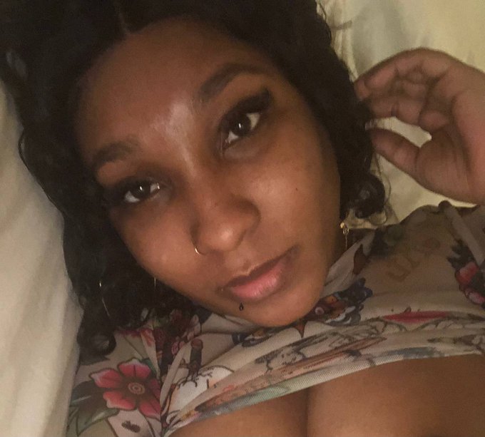 Onlyfansgirl🔥😈's pics and videos - Fb r6R3WYAM3paZ jpg:small image 33