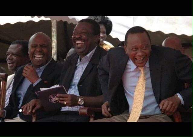 O mongwe peer pressure e mo tshwere ka marete, o rekile Polo GTI mara le nou banyana ga ba mo nyobisi...