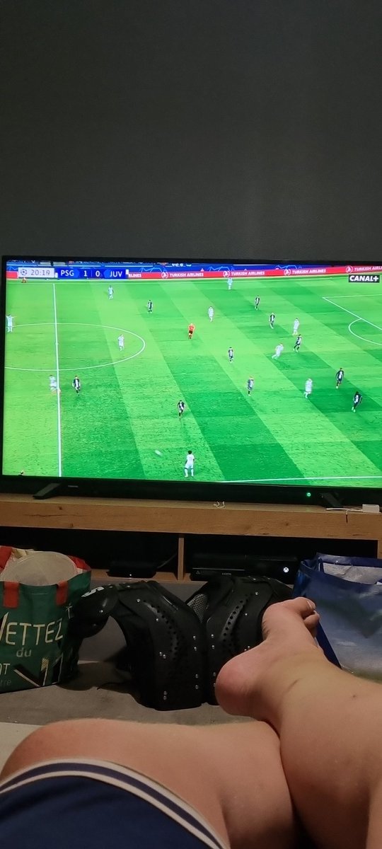 mkl36's tweet photo. Sur la console ca fonctionne tres bien #mycanal https://t.co/vsP9tM0ziC