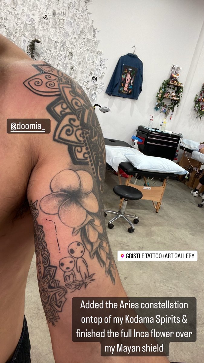 Excited that I finished the front side of my half sleeve today by adding the Aries constellation on top of my Kodama spirits, and the complete Inca flower over my Mayan shield.

So happy with it thanks to <a href="/Doomia_/">Doomia</a> at <a href="/Gristletattoo/">Gristle Tattoo+Art</a> 😍