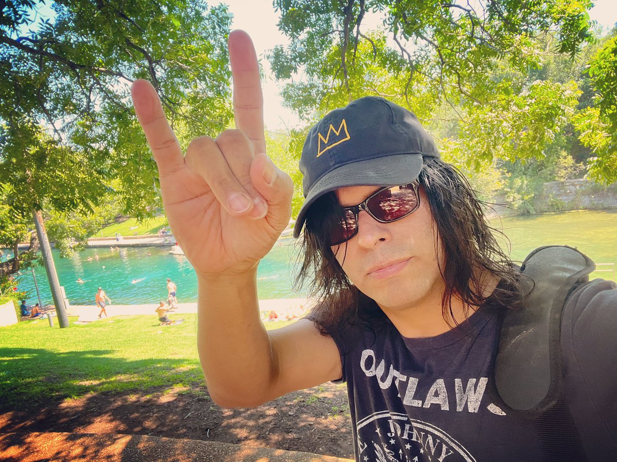 edenburning's tweet photo. Rock the day friends !!!! #bartonsprings #atx #austinrocks #zilkerpark https://t.co/cmUSo7rfs0