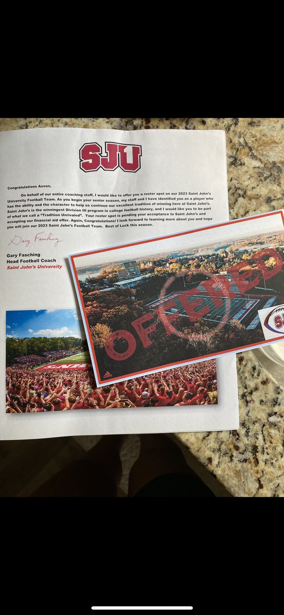 AuVon5's tweet image. Beyond blessed to receive my first football offer from Saint Johns @Johnnies_Video #LL9 #AGTG