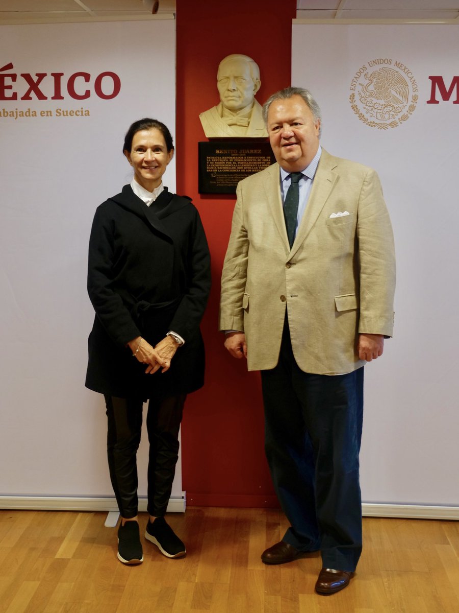 SEIStelevision's tweet image. 📸 𝟲𝗧𝗩 | #Entérate ➡️ Fortalece 𝗦𝗘𝗖𝗨𝗟𝗧 trabajos de intercambio ᴀʀᴛɪ́sᴛɪᴄᴏ-ᴄᴜʟᴛᴜʀᴀʟ con 𝐒𝐮𝐞𝐜𝐢𝐚

La secretaria Marcela Herbert, realizó gira de trabajo en la cd de Gotemburgo en la región de Västra Götaland en Suecia.

#6TV