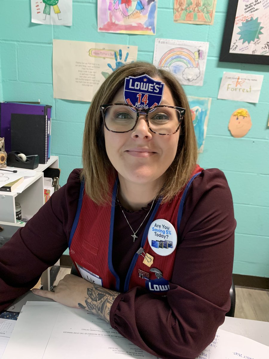 Lowes 1091 tweet media