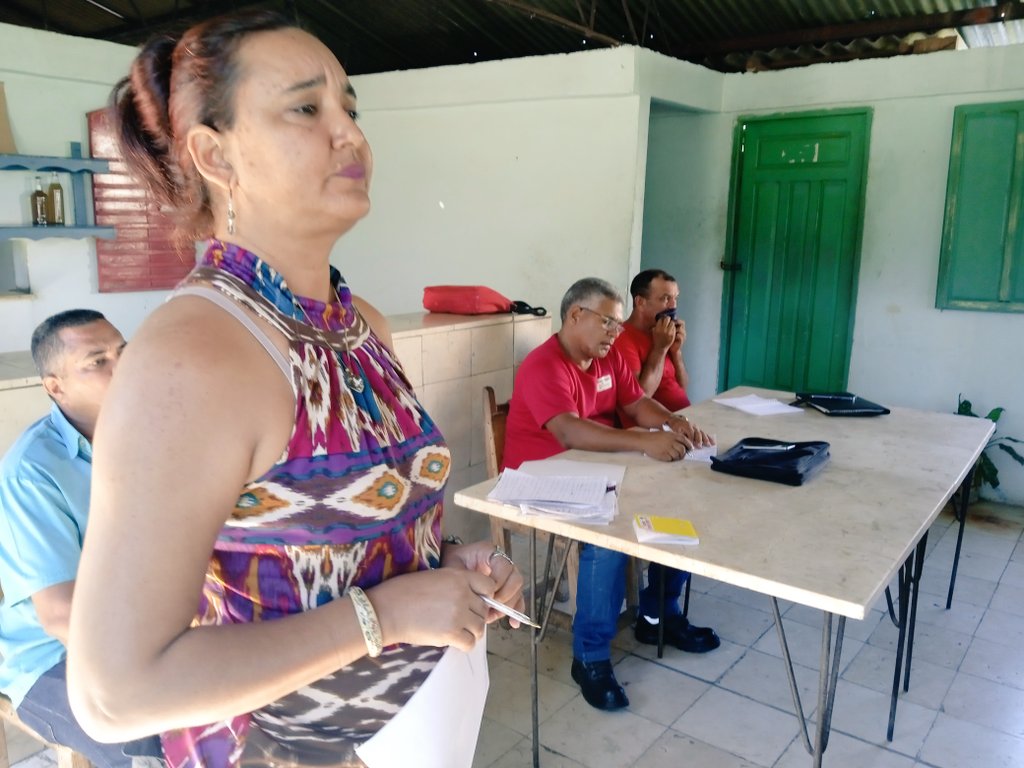 YordanisPi's tweet photo. En #Contramestre desde los consejos populares se preparan a los factores para aprobar un #CodigoDeLasFamilias más incluyente que represente a todos por igual https://t.co/7zMqrwSR8w