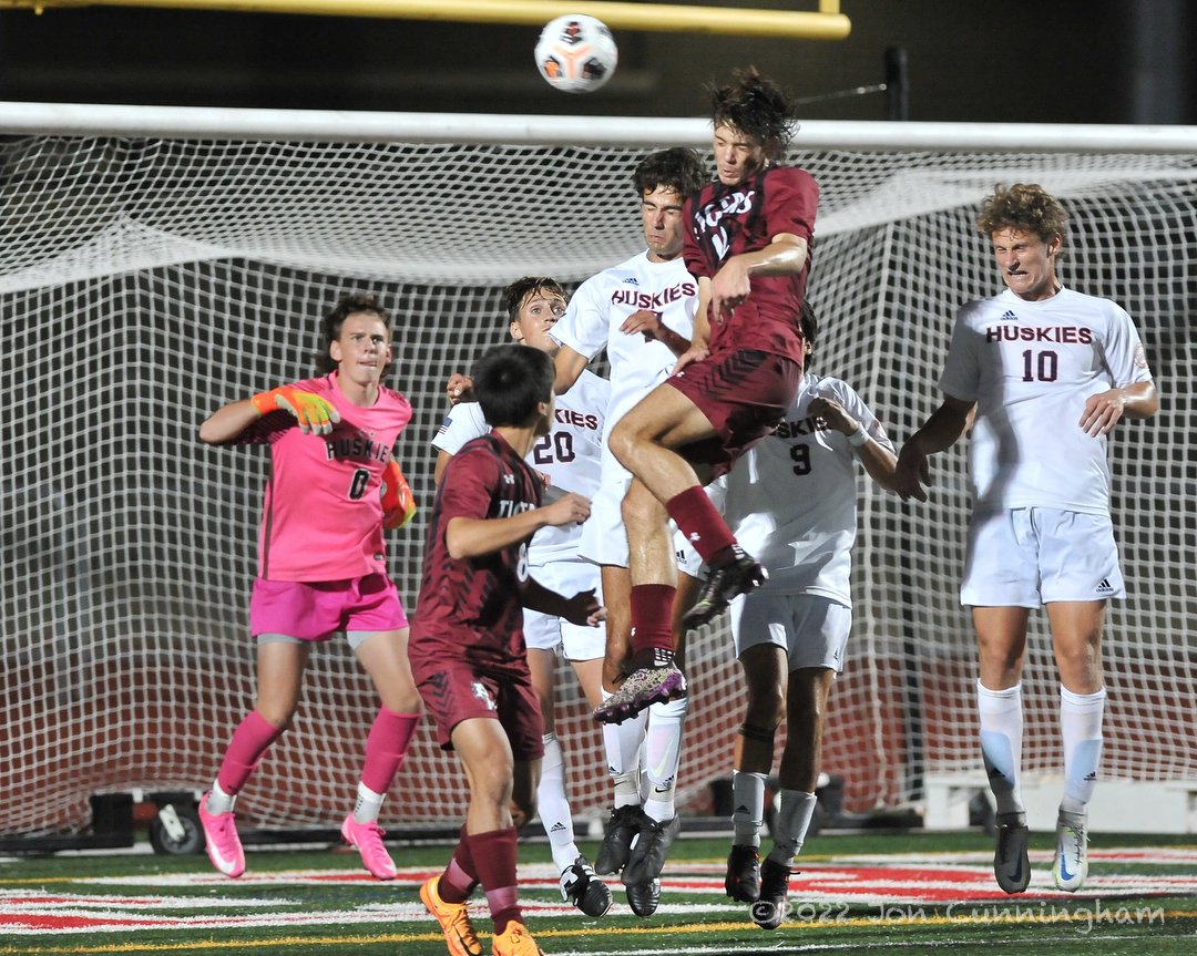 PhotosByJonC's tweet photo. EXTRA photos: @NNHuskiesoccer vs @pnhsboyssoccer Best of the West final. MORE photos with the story @Naperville_Sun. @NNathletics @NNHS_DawgPound @reedgoss @AdamZielke4 @_aidanmcmahon @GalaxySCIL #TribSuburbanSports https://t.co/D2nYP2aC5c