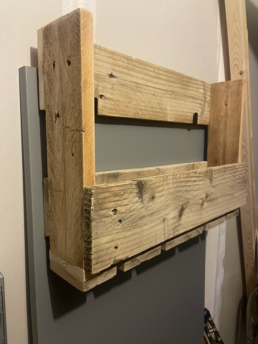 MrJackScotland's tweet photo. Today has been long, so I finished my wee project (and fixed my guitar) #selfcare #timeforself #mentalhealth #wellbeing #noswearingtonight https://t.co/YKmtwlbVta
