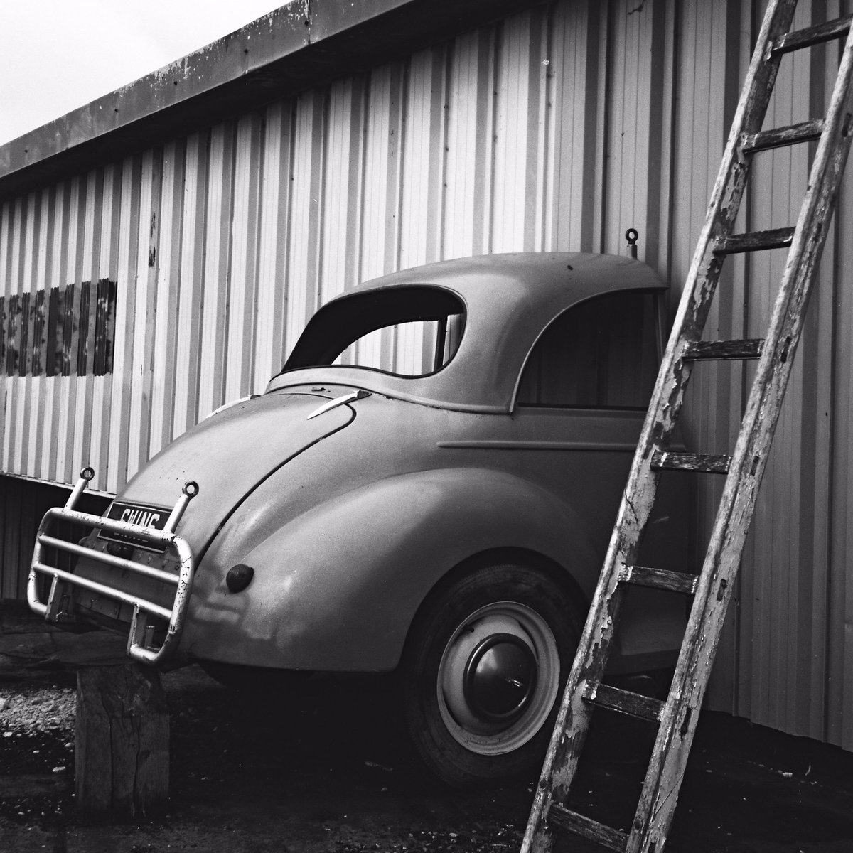 AJMwriter's tweet photo. Roofscape
2022
.
#blackandwhitephotography #photography #roofscape #filmphotography #analogue #nft #nftphotography #NFTCommmunity #NFTartist #nfts #filmisnotdead #surreal #surrealart #SURREALISM #streetphotography #streetphoto https://t.co/P3TRstHkrM