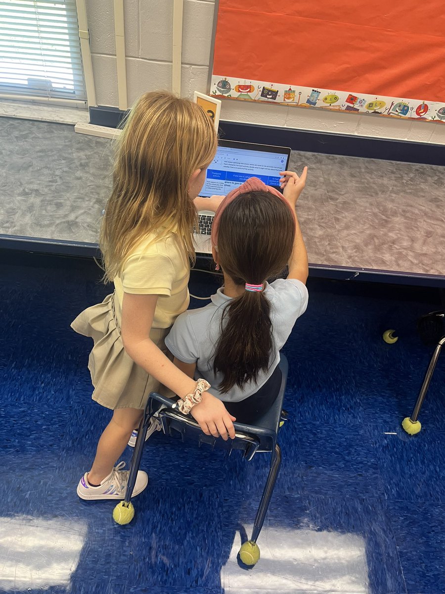 TBE_Tech's tweet photo. Gr4 Ss @TommieBarfield tech class #pairshare their interpretations of online activity N relation 2 #digitalfootprint ! Great discussions about inferences &amp; assumptions that canB made from online activities. @collierschools @CommonSenseEd “Feet’s Footprint 👣 “ #DigitalCitizenship https://t.co/dd1cX80KBs