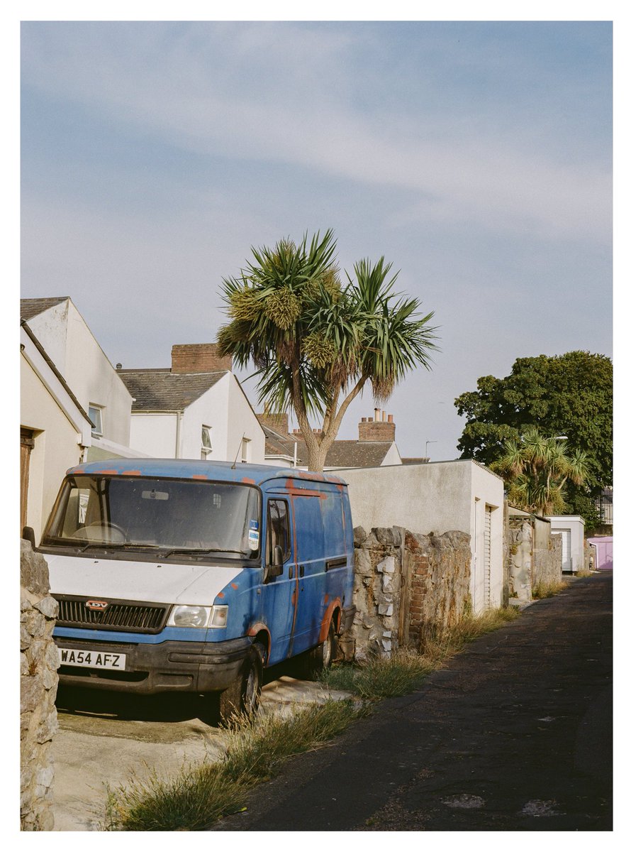 jjskeffington's tweet photo. Plainmoor, August 2022… 

📸 Bronica ETRSI
🎞 Kodak Gold
🧪@jackslabco 

#Plainmoor #Torquay #photography #streetphotography #filmphotography #KODAK #TUFC https://t.co/kONjWw5cz1