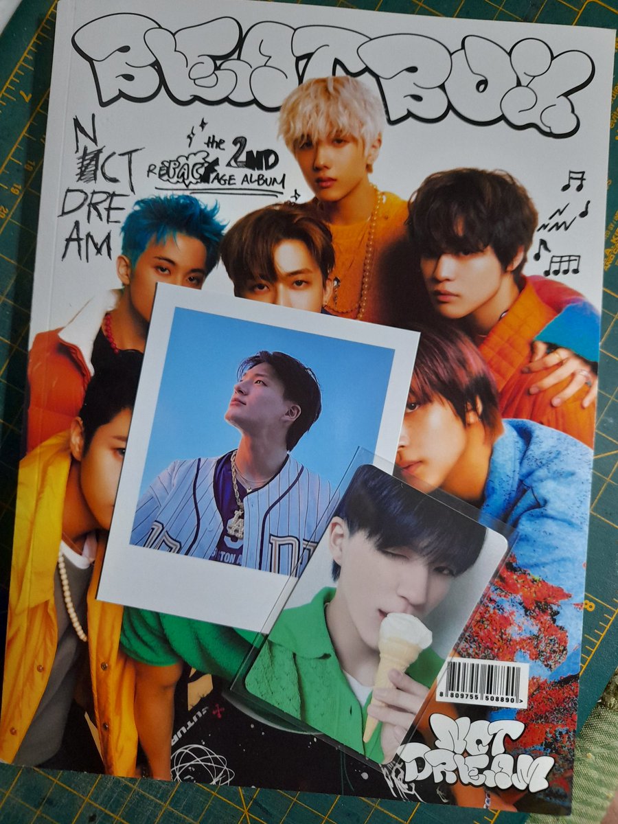 illibns's tweet photo. #mailsilli ๐ฎ
from @neodreamhaul ๐ค
Hello! Super late feedback since I just opened the album recently! Thank you so much for securing it, I got Jeno set!! For the first time ๐ฅน๐ฅน (Jenle for the poster) I'm really really happy! Will order again soon! #lostinneodream https://t.co/kBk76wWtQC