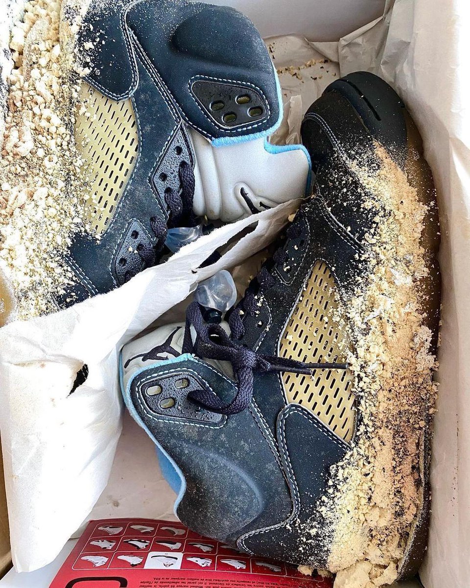 ComplexSneakers's tweet image. Wear 👏 your 👏 shoes 👏 (badboyben/ig)