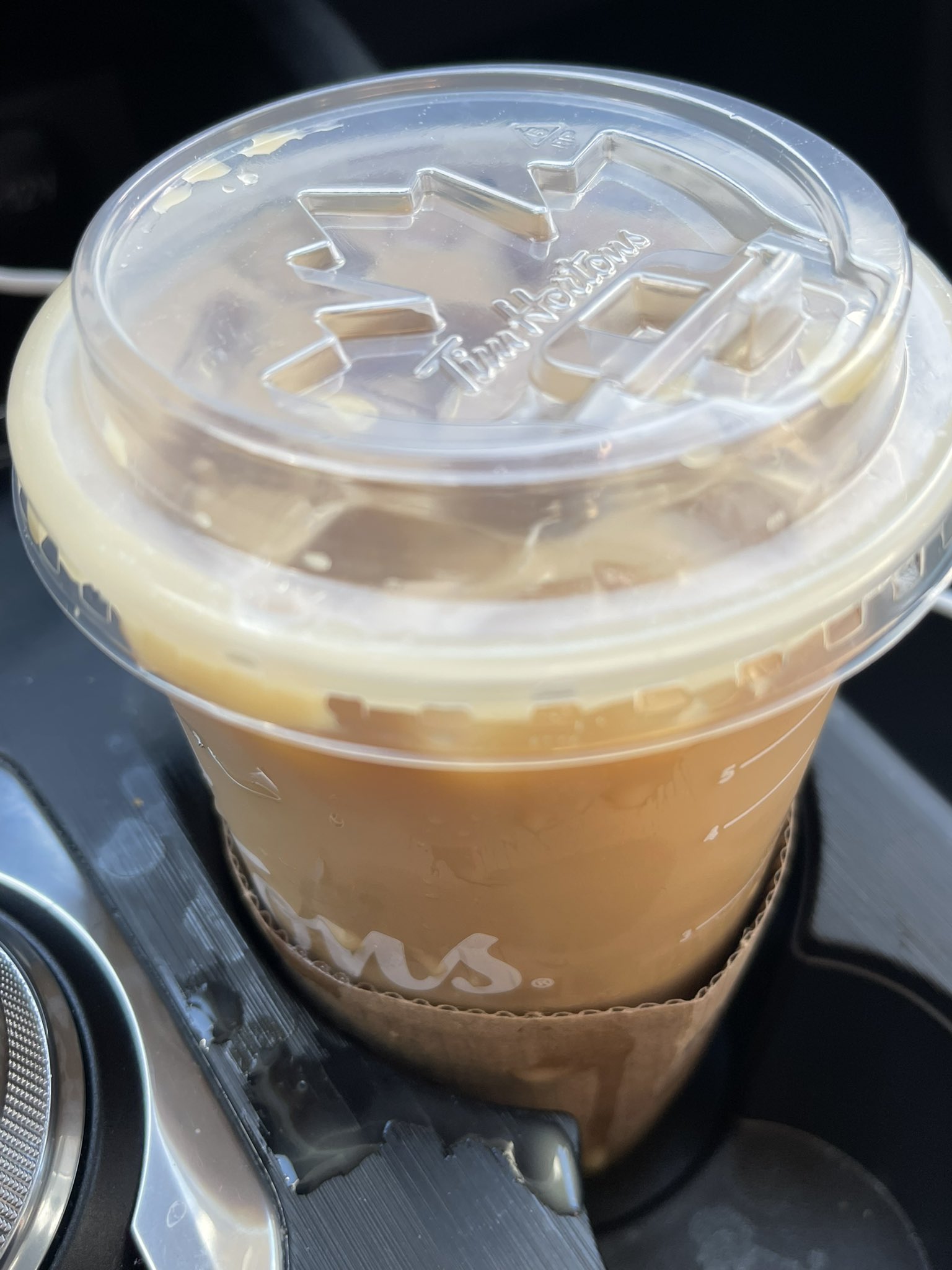 People are seriously annoyed with Tim Hortons and their leaky iced coffee  lids