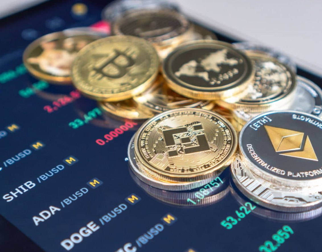 TechBuzzUtah's tweet photo. The Fintech company, @soonfinance, launches its app with a unique investing and divesting strategy to help users invest in crypto.
Read the story on TechBuzz; https://t.co/FLNN5ID18B
#utahcrypto #utahtech #saltlakecity #crypto #cryptoinvesting #utahbusiness #utahstartup https://t.co/FOlLfOTOJv