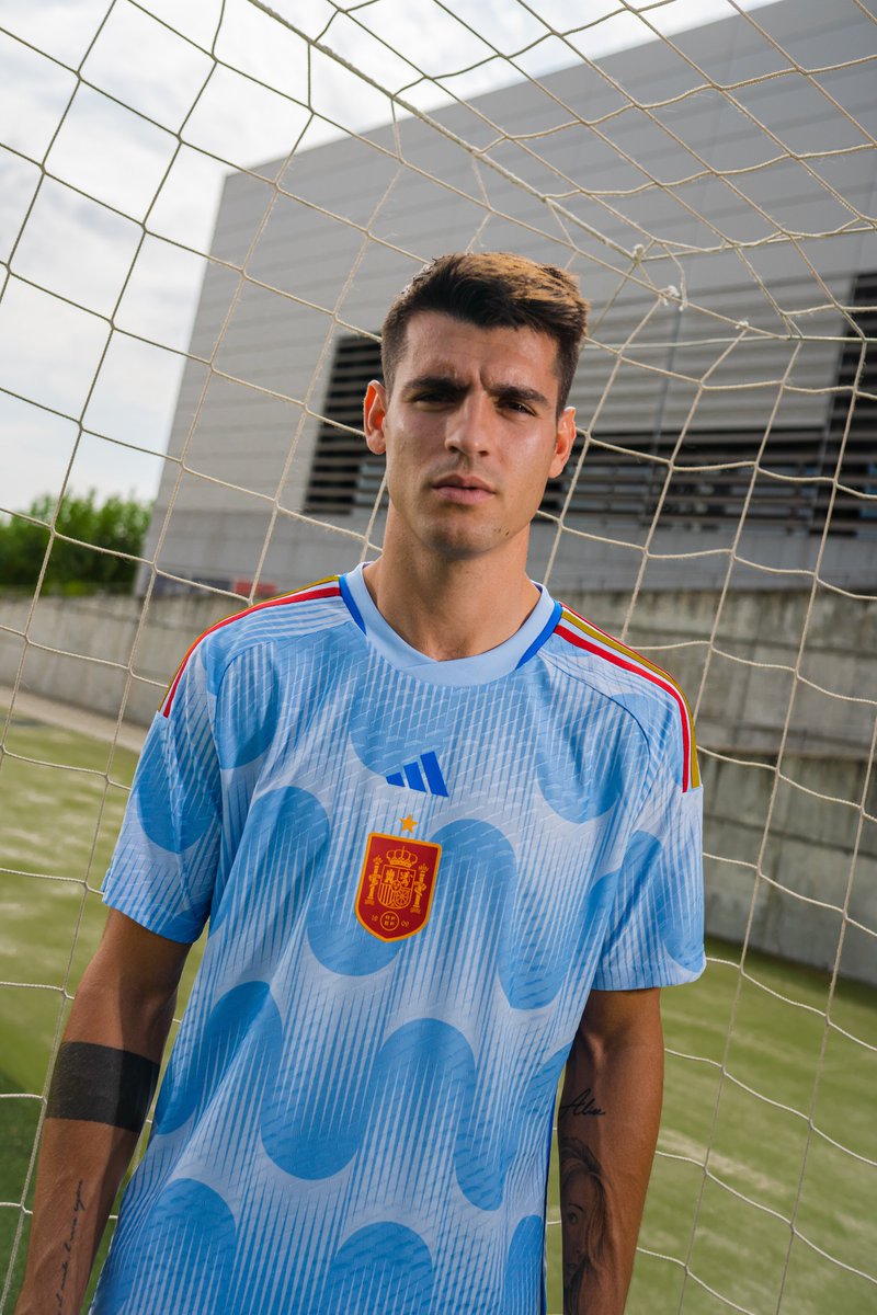 uni_forma's tweet photo. ⚽️İspanya ev sahibi ve deplasman. 
⚽️Belçika ev sahibi ve deplasman. 
#adidas #WorldcupQatar2022 https://t.co/wUYkQDv27e