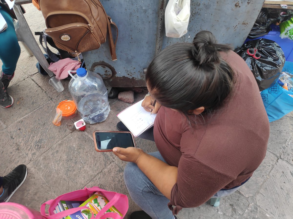 anvcruz1's tweet photo. Seguimos con el curso de inducción a la preparatoria 🥳🥳🥳 #educación #éxito #phetfellow #enelsemáforoseaprende #mujeresvalientes https://t.co/vQWdy53C1x