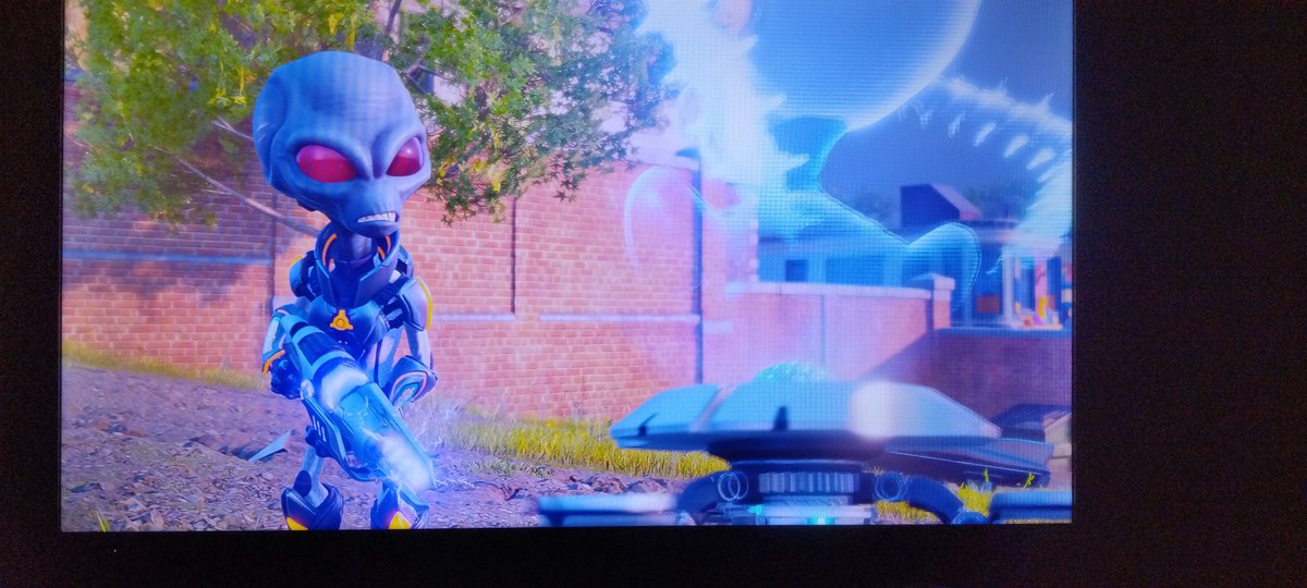 DefiantAnon25's tweet photo. Super excited to be playing the new destroy humans 2 reprobed https://t.co/PTFJtaOi7D