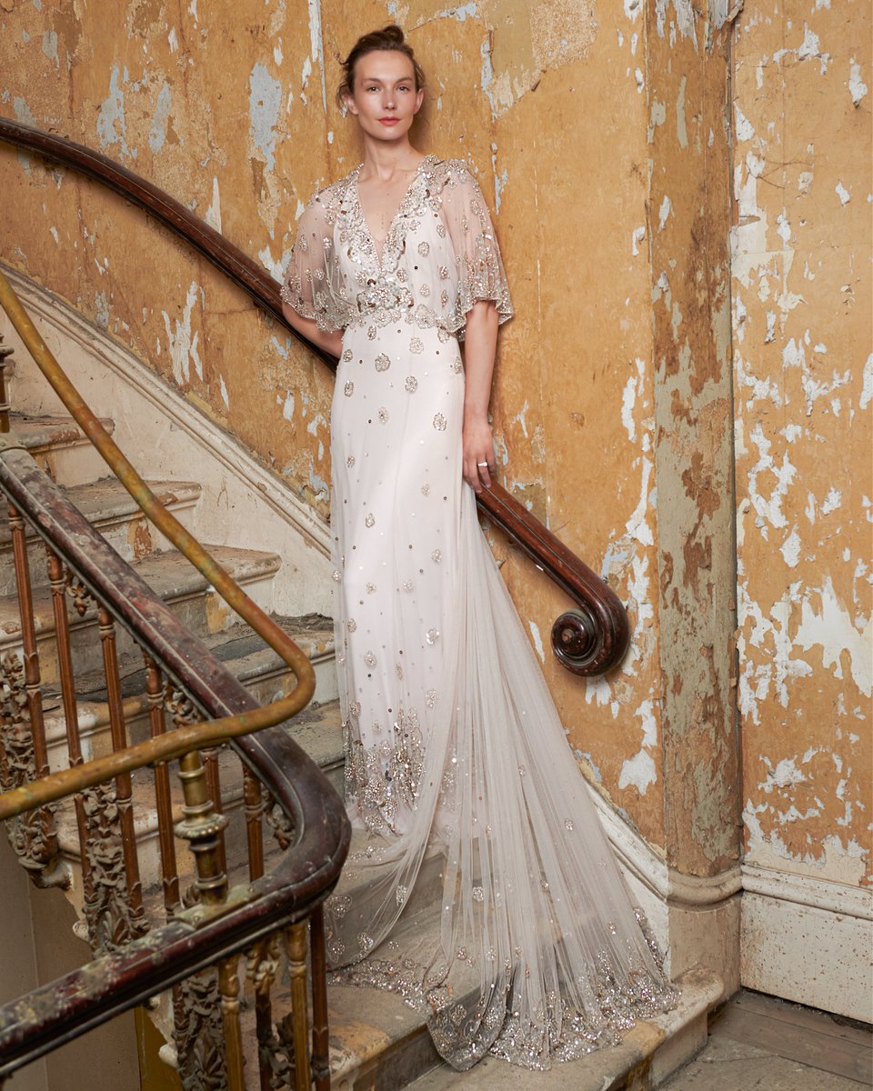jennypackham's tweet photo. A sneak peak into the new collection, Woman in White. Stay tuned for more details coming this week.
#JennyPackham #WhiteEdit #2023collection https://t.co/kHR319rCrz