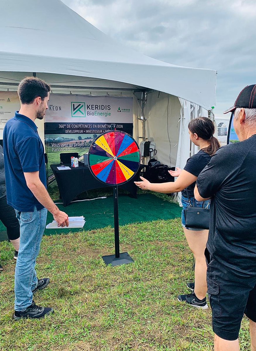VIRIDIS_env's tweet photo. 🌾👩🏻‍🌾☀️🚜 C’est enfin l’Expo Champs et il fait suuuuuper beau ! 🐓🐄☀️👨🏼‍🌾

@VIRIDIS_env et sa filiale Keridis Bioénergie sont là !

Passez nous voir au kiosque E-6 ! 💕

#agriculture #MRF #biomethanisation #environnement #technoverte #expochamps2022 @salonagr 

🌾🚜🌾🚜🌾 https://t.co/CkyDrVvJwV