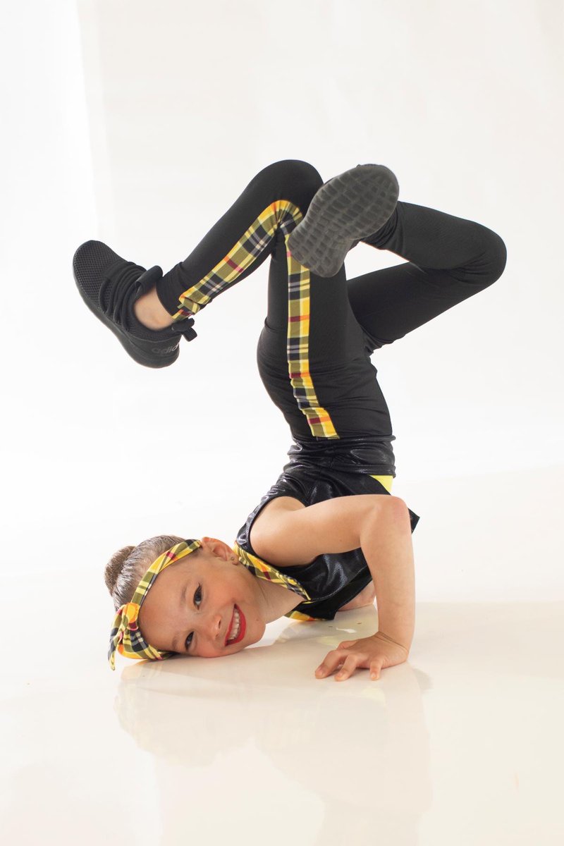 Madelines_Dance's tweet photo. https://t.co/ItlzTZ1Cfg https://t.co/HRvfRmrphn