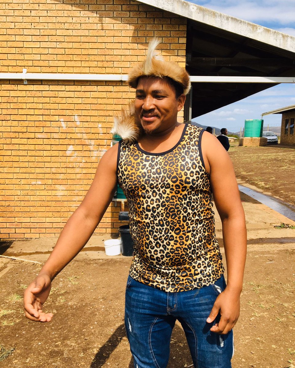 thinabo's tweet photo. Indoda yomzulu https://t.co/w7fhnAWakU