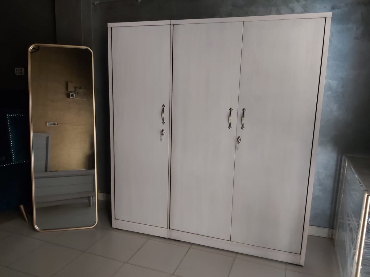 IwoodF's tweet photo. Modern bedroom set along with beautiful color scheme &amp; theme.
Call/Text/WhatsApp +92 333 999 8347
Email iwood.help@gmail.com
Website https://t.co/QGsFYu99ax
#home #bedroomset #furniture #interior #karachifurniture #polishwork #modernwork #newlook #beauty https://t.co/Y4Yb5qgqbT
