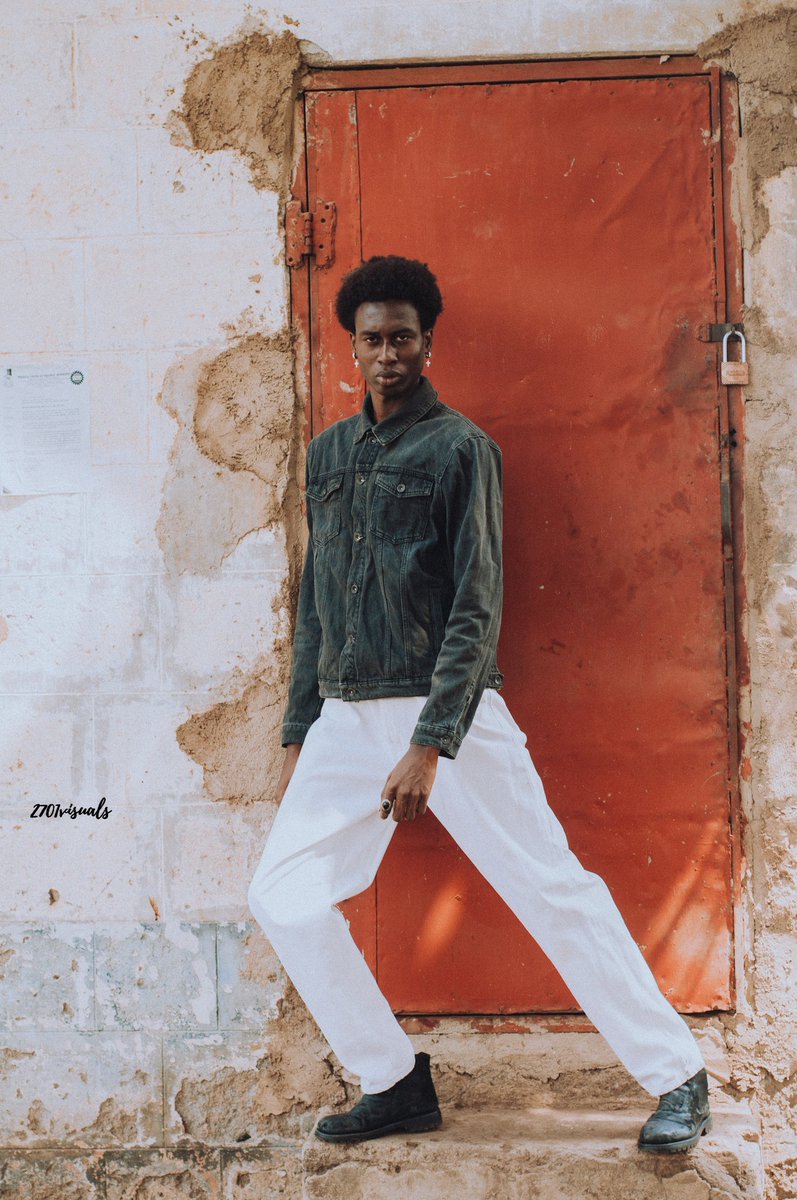 tlongofficial's tweet photo. Visit https://t.co/uICgiS4vpN to read more topics on modeling.

#tlong #walksandbeauty #themakingsofagreatblackperson #RETWEEET https://t.co/JiRt6eo9B0