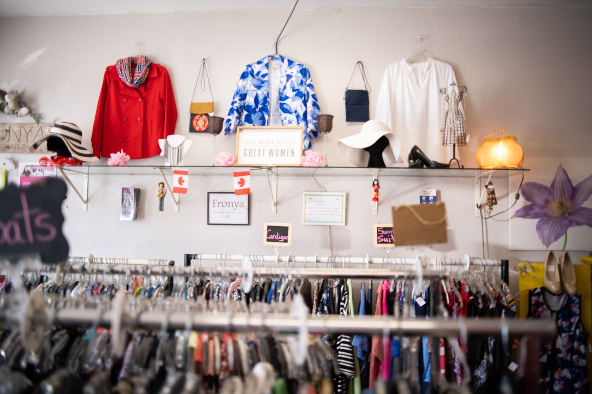 SARAforWomen's tweet photo. #ThankYou @MissionDowntown + #community. We appreciate your support. All #donations to + #purchases from SARA's #FronyaThriftBoutique help give life to the many programs/services our clients receive: https://t.co/YilNbvHi7p
We couldn't do it without you.
#ShopLocal #WomensClothes https://t.co/SHksxemLbm