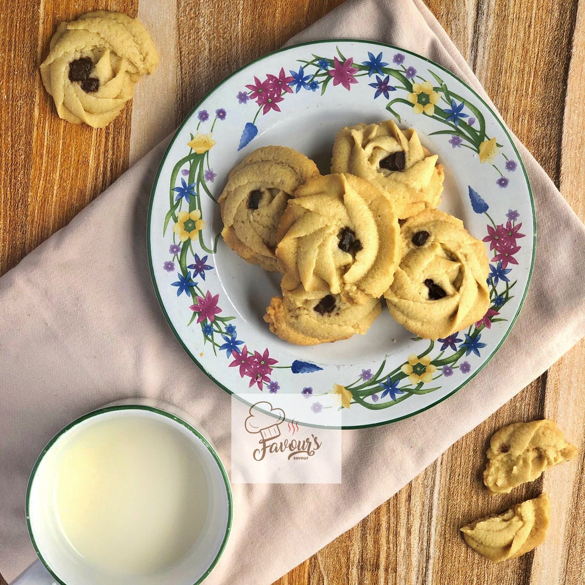 Favours_savour's tweet photo. Creamy crunchy cookies…Also available in chocolate variants. 
N1500/2000 only.
#cookies #creamycookies #cakevendor #favourssavour https://t.co/mhuJ7QteRE