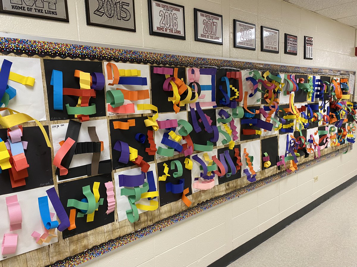 MrsMeyerArt's tweet photo. All students @D45YorkCenter created paper sculptures during our first week in art!  Students loved shaping and gluing strips of paper to create fun abstract designs.  Nice job York Center artists! https://t.co/sVBtzoPyB8