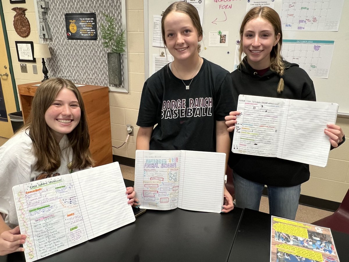 LindseyHaley2's tweet image. Created a sketch note version of the class syllabus…they’re getting the hang it!! 😍 #advancedanimalscience #interactivenotebooks @WeAreGRHS @LamarCISDCTE #wearegr #buildingGReatness